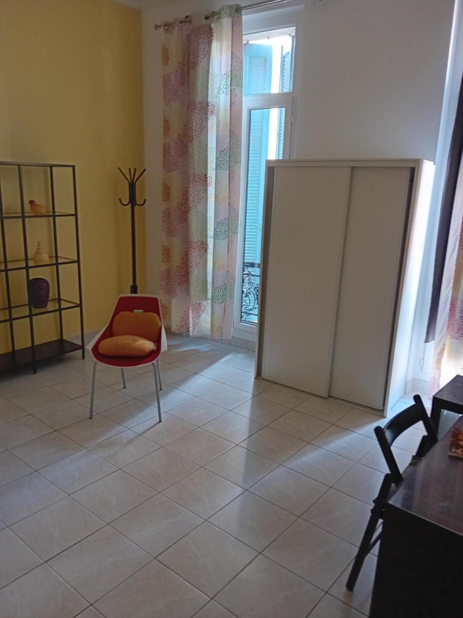 Quartier De Verdure "Cours Julien La Plaine "Chambre Privee Dans Appartement Marseilles Exterior foto